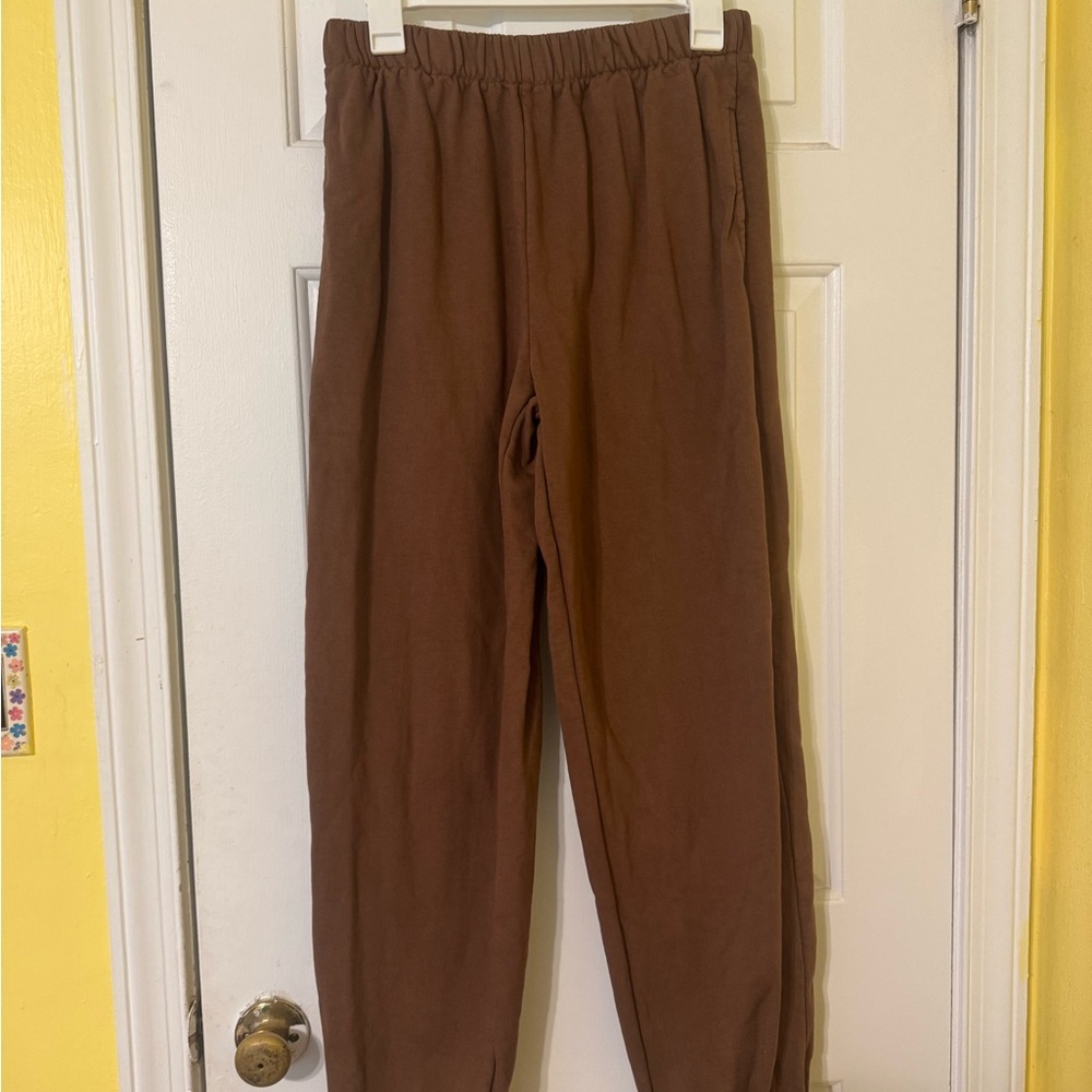 Brandy Melville Brown Sweatpants